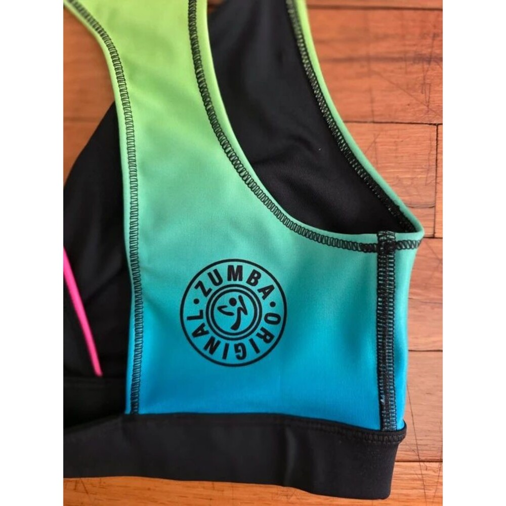 NWT Zumba Fitness WE AR Plunge V-Neck Sports Bra – Multicolor Ombre - Sz Large - Picture 8 of 9